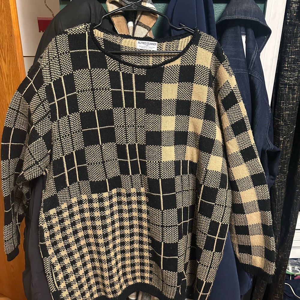 Alfred Dunner Black and Cream Patterned Sweater